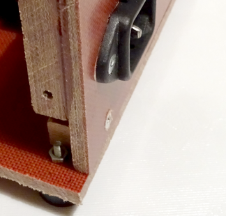 3.c. Mains transformer mounted to the bottom.